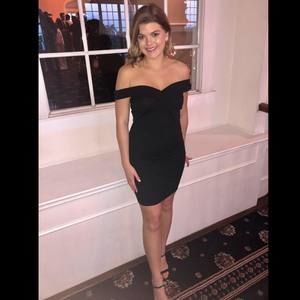 Meet your Posher, Samantha